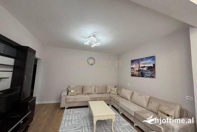 Shtepi ne shitje 2+1 ne Tirane - 184,000 Euro