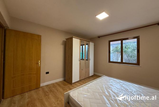 Shtepi me qera 1+1 ne Tirane - 350 Euro