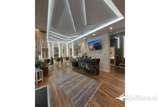 Ambient biznesi me qera 1+1 ne Tirane - 2,100 Euro