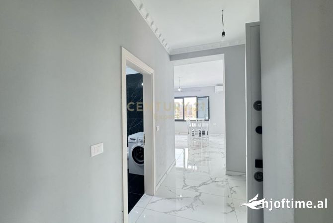 Shtepi me qera 2+1 ne Tirane - 350 Euro