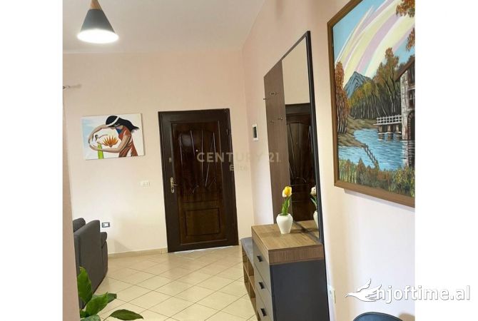 Shtepi me qera 1+1 ne Tirane - 550 Euro