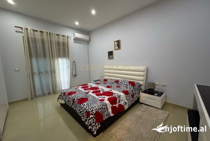 Private house for rent in Tirana 2+1, Furnished