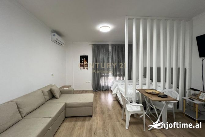 Shtepi me qera Garsoniere ne Tirane - 450 Euro