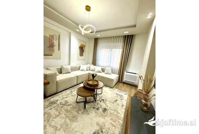 Shtepi ne shitje 2+1 ne Tirane - 210,000 Euro
