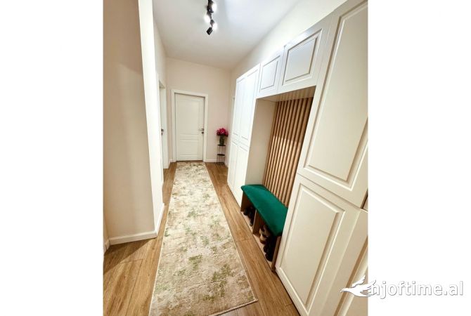 Shtepi ne shitje 2+1 ne Tirane - 210,000 Euro