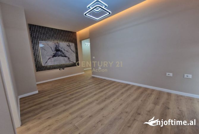 Shtepi ne shitje 2+1 ne Tirane - 195,000 Euro