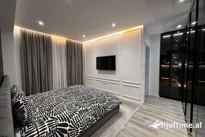 Shtepi me qera 3+1 ne Tirane - 1,450 Euro