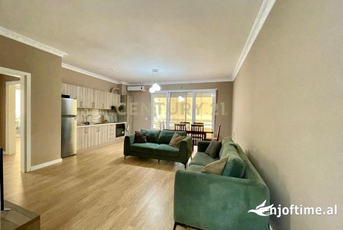Shtepi me qera 2+1 ne Tirane - 700 Euro