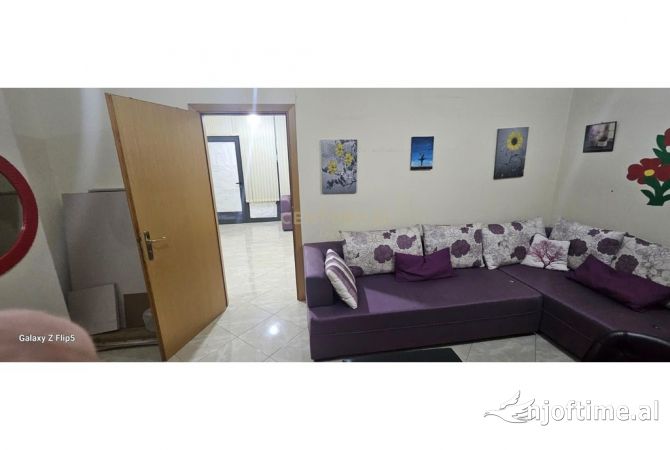 Shtepi ne shitje 1+1 ne Tirane - 60,000 Euro