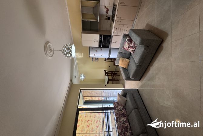 Shtepi ne shitje 2+1 ne Tirane - 135,000 Euro