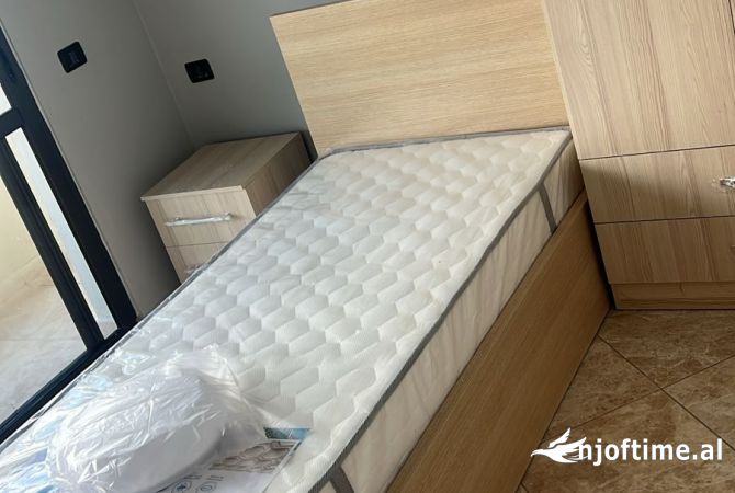 Shtepi me qera 2+1 ne Tirane - 500 Euro