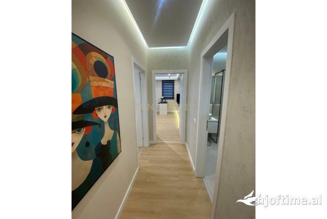 Apartment for sale in Tirana 2+1, Furnished