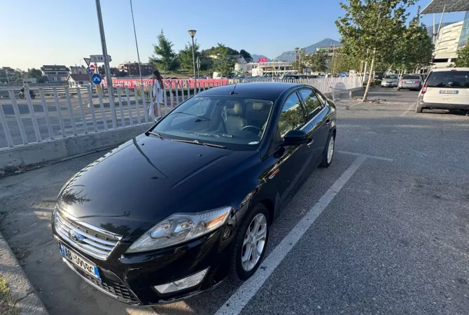 Makina ne shitje  ne Tirane - 3,700 Euro