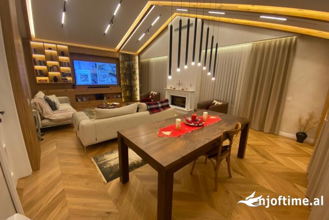 Casa in vendita 4+1 a Tirana - 550,000 Euro