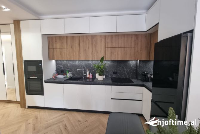 Shtepi me qera 2+1 ne Tirane - 500 Euro