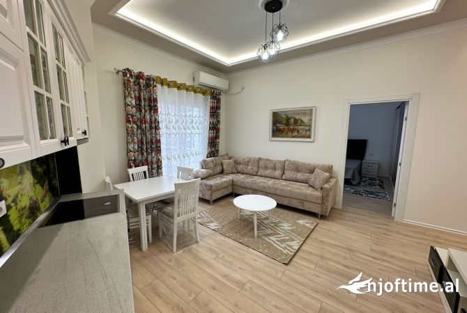 Shtepi me qera 1+1 ne Tirane - 600 Euro