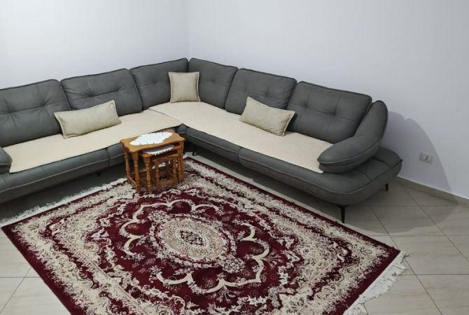 Shtepi me qera 1+1 ne Tirane - 400 Euro