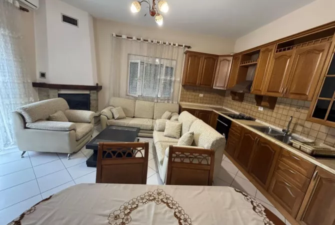 Shtepi me qera 3+1 ne Tirane - 490 Euro