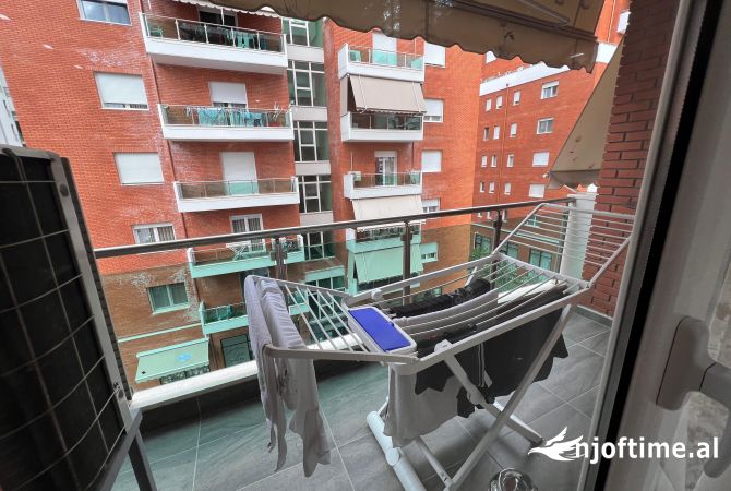 Shtepi me qera 2+1 ne Tirane - 650 Euro