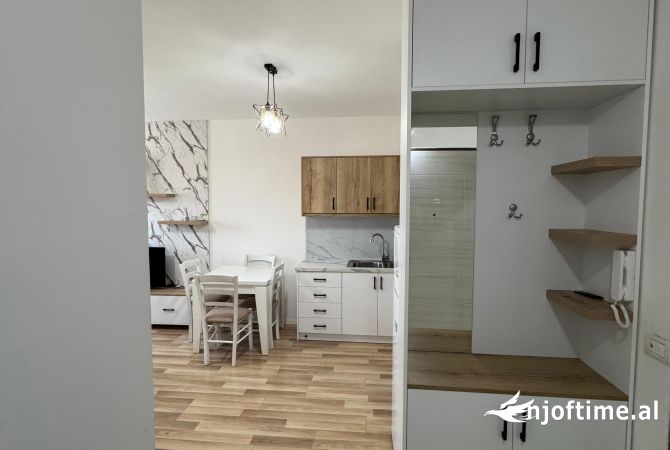 Shtepi me qera 1+1 ne Tirane - 450 Euro