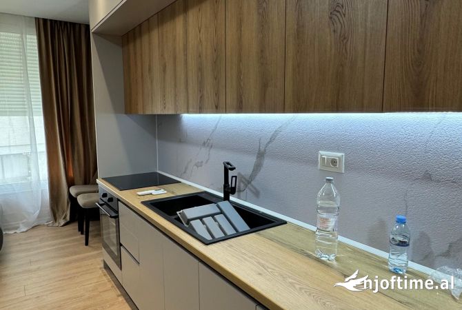 Shtepi ne shitje 1+1 ne Tirane - 120,000 Euro