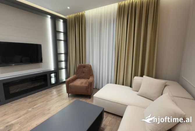 Shtepi me qera Apartament ne Tirane, 1+1, Mobilimi E mobiluar, Pagesa 1,000  Euro.