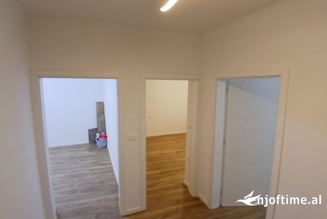 Shtepi ne shitje 2+1 ne Tirane - 125,000 Euro