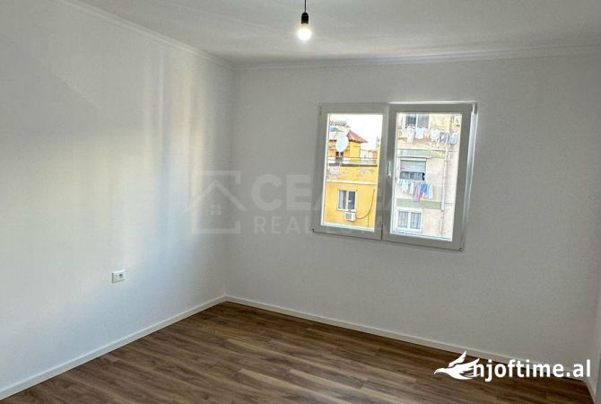 Shtepi ne shitje 2+1 ne Tirane - 148,000 Euro