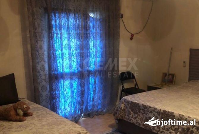 House for Sale 4+1 in Tirana - 220,000 Euro