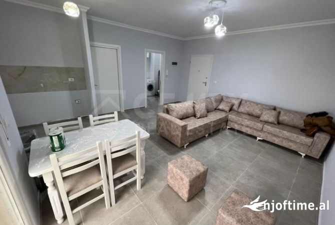 Shtepi ne shitje 1+1 ne Tirane - 95,000 Euro