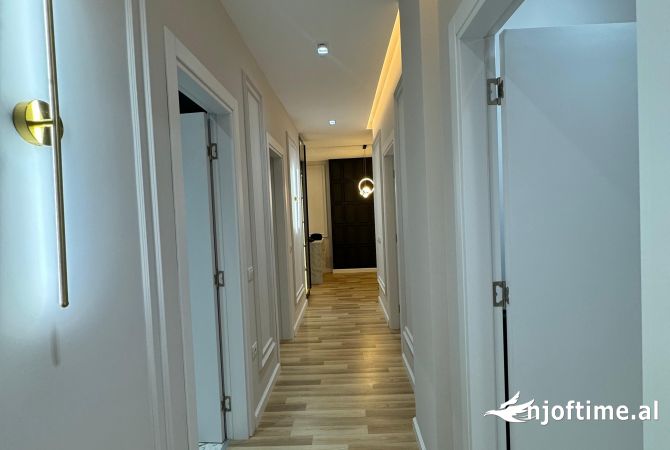 Apartment for sale in Tirana 2+1, Furnished