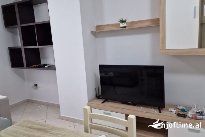 Shtepi me qera 2+1 ne Vlore - 400 Euro