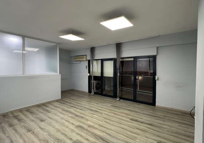 Ambient biznesi me qera 3+1 ne Tirane - 1,200 Euro