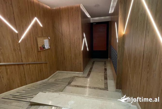 Shtepi me qera 2+1 ne Tirane - 750 Euro
