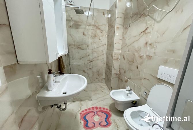 Shtepi me qera 1+1 ne Tirane - 550 Euro