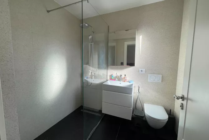 Shtepi ne shitje 3+1 ne Tirane - 250,000 Euro