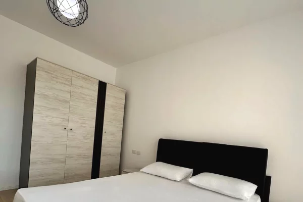 Casa in affitto 1+1 a Tirana - 1,000 Euro