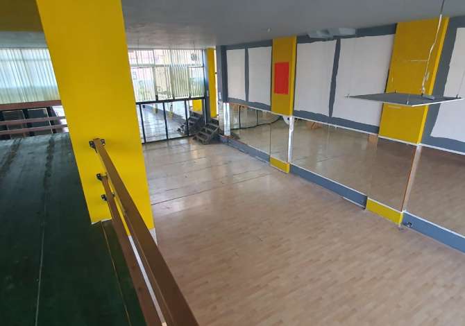 Business Property for Rent 3+1 in Tirana - 2,000 Euro