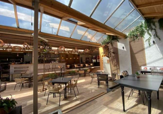 Bar-Restorant Per Qira, Pazari I Ri 