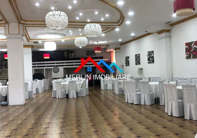 JEPET ME QERA AMBJENT BIZNESI 600M2 TEK BULEVARDI I RI