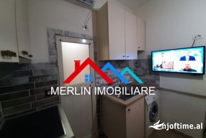 Shtepi me qera Garsoniere ne Tirane - 330 Euro