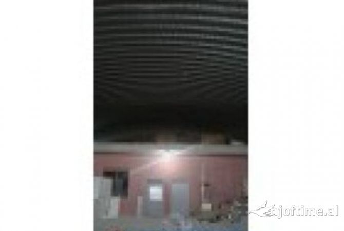 Ambient biznesi ne shitje 4+1 ne Tirane - 495,000 Euro