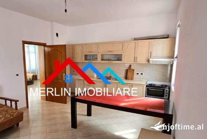 Shtepi me qera 2+1 ne Tirane - 650 Euro