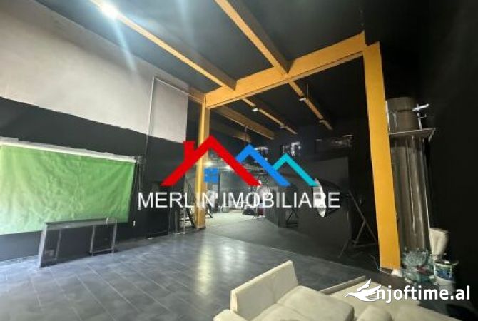 Ambient biznesi me qera 3+1 ne Tirane - 3,000 Euro