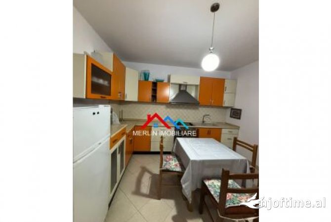 Shtepi me qera 2+1 ne Tirane - 700 Euro
