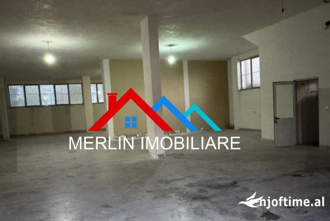 Ambient biznesi ne shitje 3+1 ne Tirane - 380,000 Euro