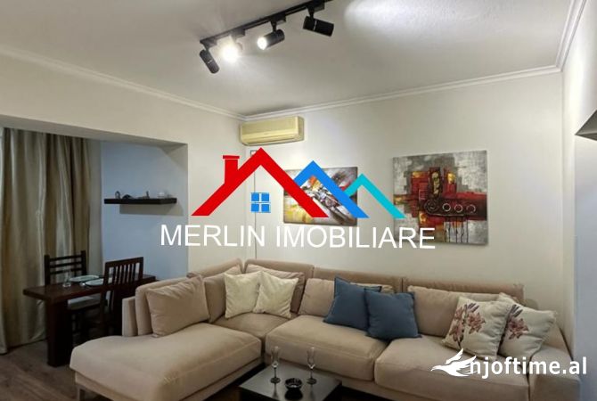 Shtepi me qera 2+1 ne Tirane - 650 Euro