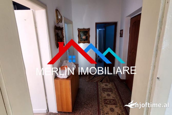 Shtepi me qera 2+1 ne Tirane - 600 Euro