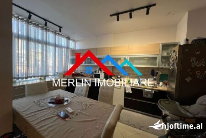 Shtepi me qera 2+1 ne Tirane - 700 Euro