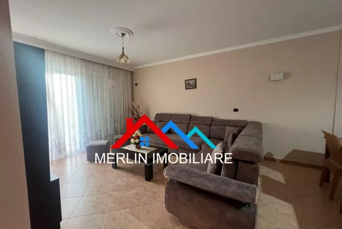 Shtepi me qera 1+1 ne Tirane - 650 Euro
